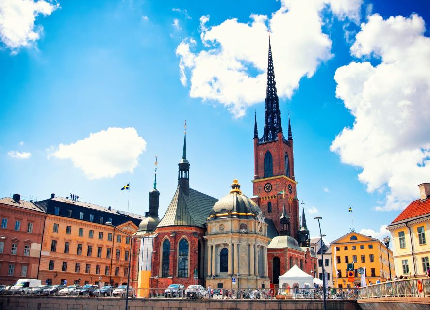 Stockholm Royal Palace Museums Gamla Stan Skip-the-line Tour - Guides, languages, and the private format