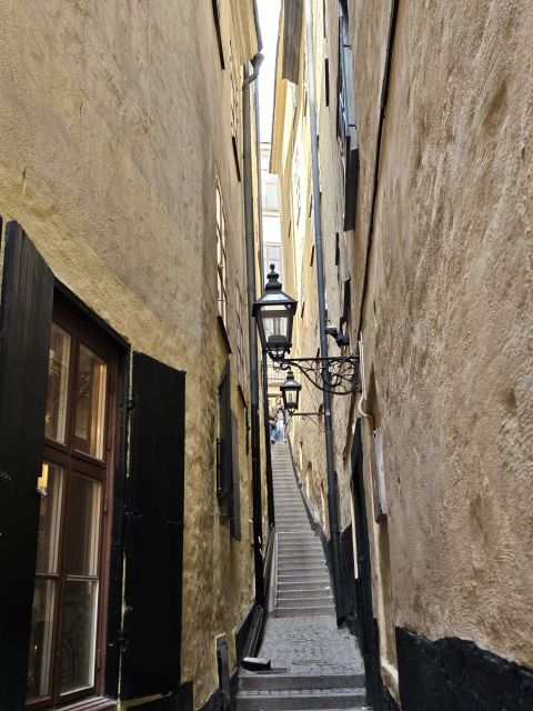 Stockholm: Secrets of Gamla Stan Guided Tour w/ Fika Option - Weather, timing, and comfort