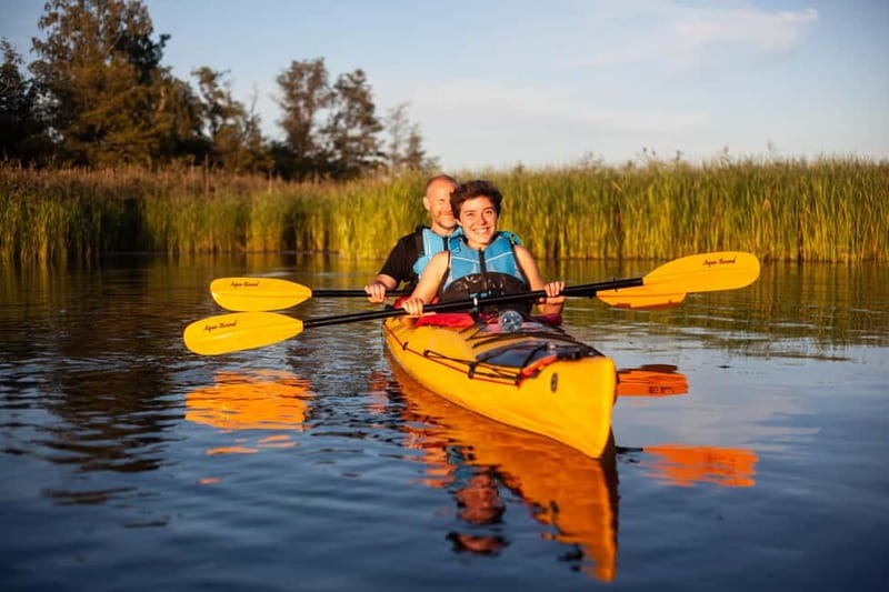 Stockholm: Sunset Archipelago Kayaking & Toast on the Water - Key points to know before you book