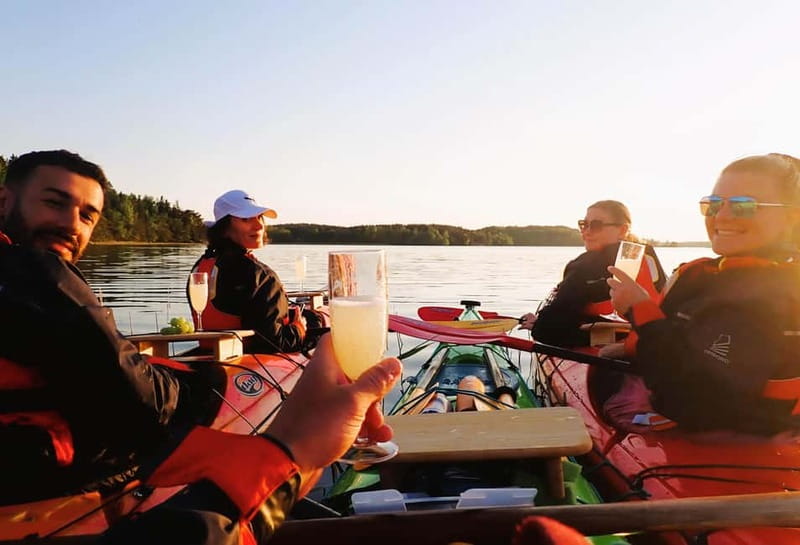 Stockholm: Sunset Archipelago Kayaking & Toast on the Water - Why an evening paddle suits Stockholm