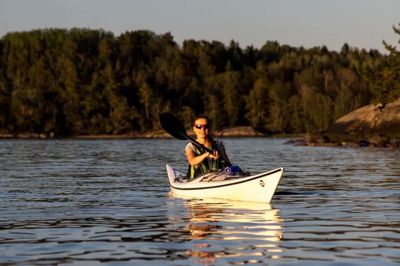 Stockholm: Sunset Archipelago Kayaking & Toast on the Water - Adding the sauna after paddling