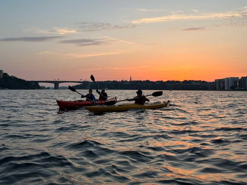 Stockholm: Sunset Kayak Tour in the City + Swedish Fika - What to pack and how to dress