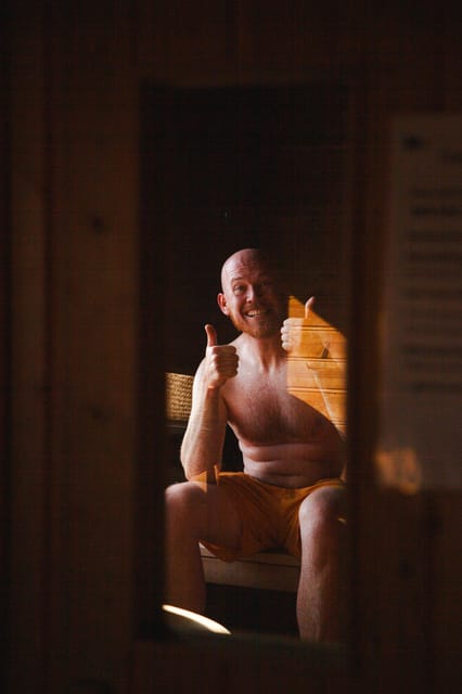Stockholm: Traditional Sauna & Polar Plunge in Baltic Sea - Small Facilities, Big Setting