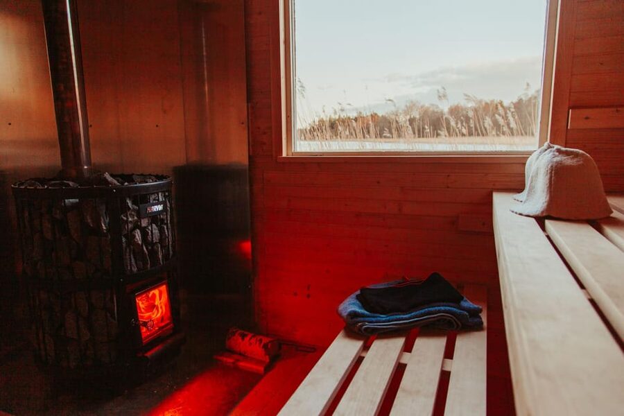 Stockholm: Traditional Sauna & Polar Plunge in Baltic Sea - Practical Tips Before You Go