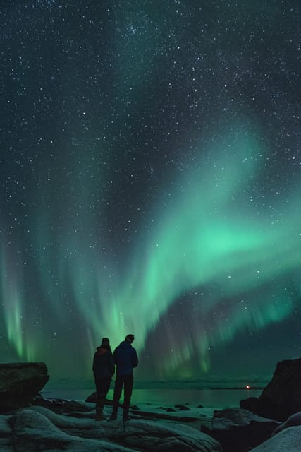 Svolvær: Experience the Magic of the Northern Lights! - Stop one: a quiet place for the first wait