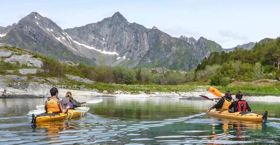 Svolvaer: Sea Kayaking Experience - Odd Krane and the value of a local guide