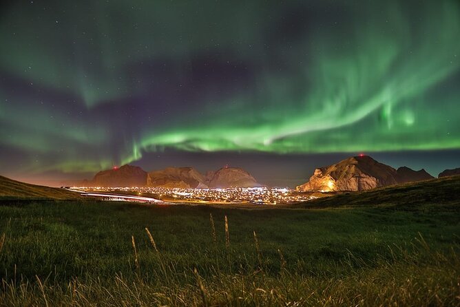 The Best of Vestmannaeyjar with Ebbi - Sprangan shows a daring side of island life