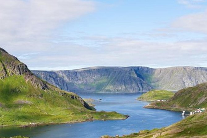 The North Cape, Reindeer and Sami Families Tour - Reaching Europe’s northern edge from Honningsvåg