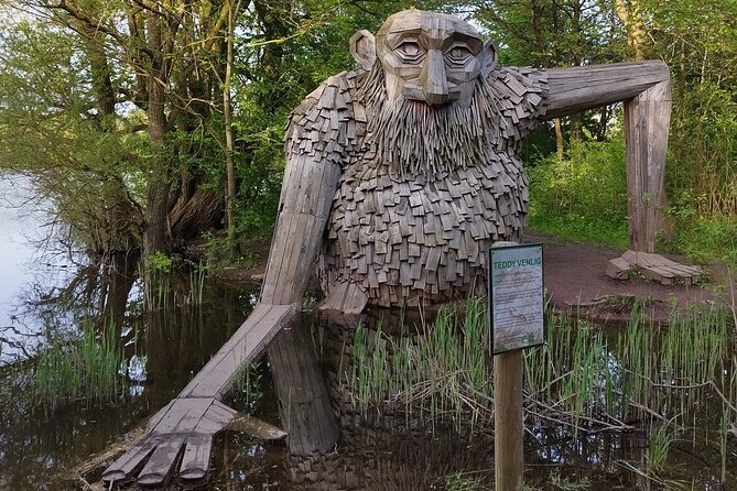 The Six Forgotten Giants Trolls Hunt with Minibus - Oscar Under the Bridge in Ishøj