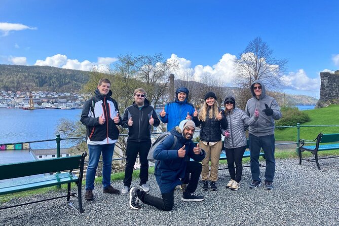 Tip-Based Walking Tour of Bergen - A quiet pause in Byparken