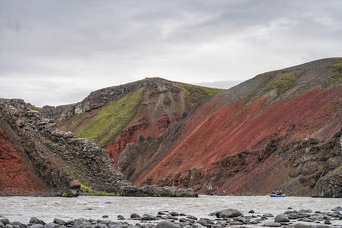 Top-Rated Family Rafting-Warm Drysuits, Volcanic Canyon, Epic Fun - Who should book this rafting trip?
