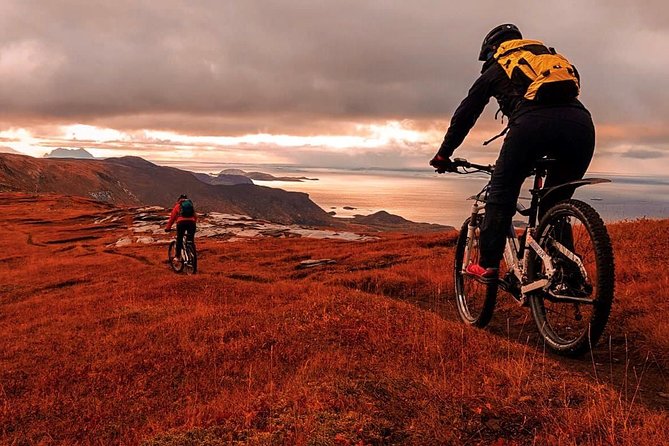 Trail challenge with electric mountainbike - Letting the motor handle the climb to Keiservarden