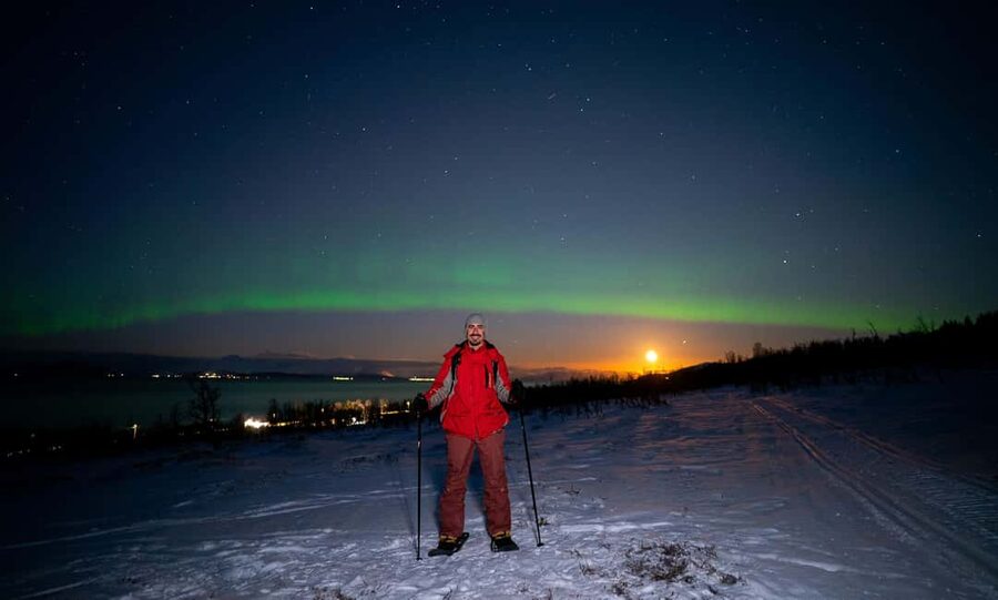 Tromsø: Aurora Crystal Lavvo Overnight Stay with Activities - Who should book this overnight experience?