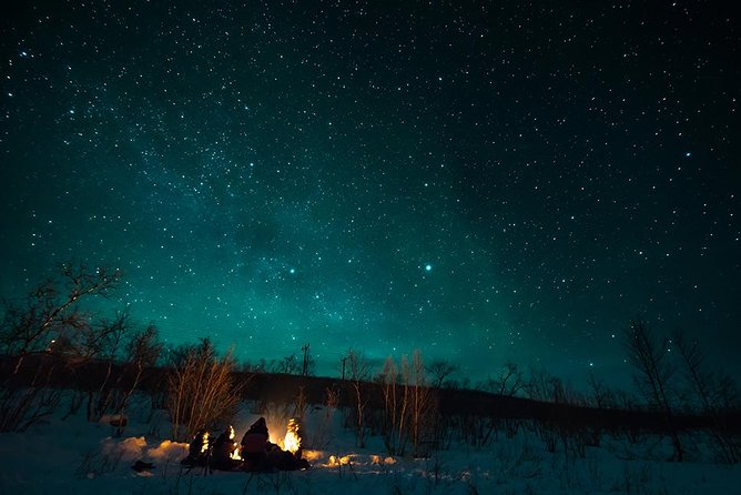 Tromso Aurora Hunt with Bonfire, Soup, Winter Gear & Transfers - Should you book it?