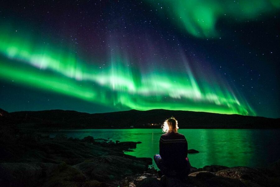 Tromsø: Northern Lights Chase Minibus Tour - How the stops work