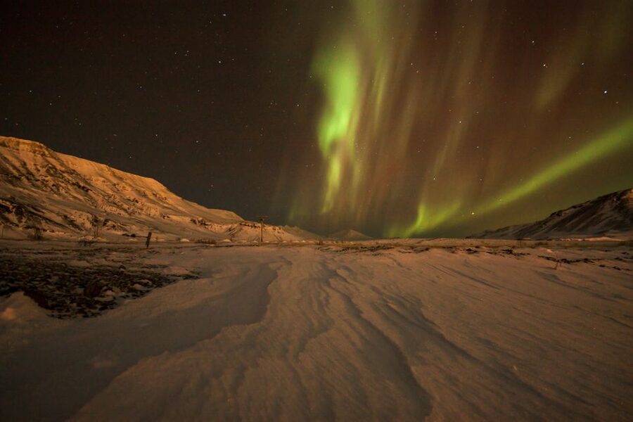 Tromso: Northern Lights Chase with Photo Package Included - Guide quality and the human side of the night