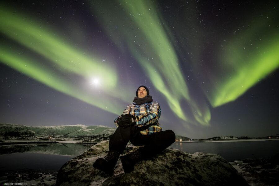 Tromso: Northern Lights Photography Tour by Bus (or miniBus) - Learning to photograph the Aurora