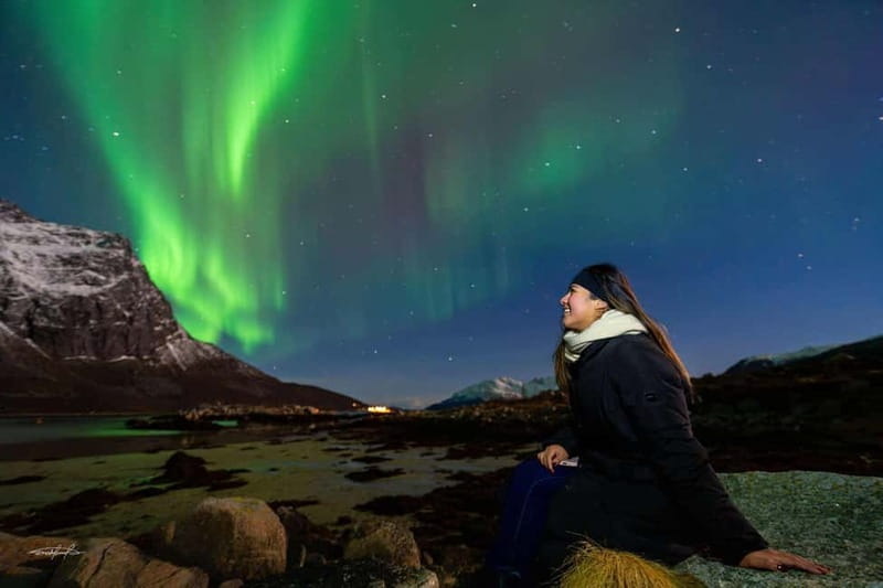 Tromsø: Northern Lights Safari - The guides shape the night