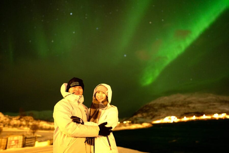 Tromsø: Northern Lights Tour with Local Guide and Photos - Reaching the first dark-sky stop