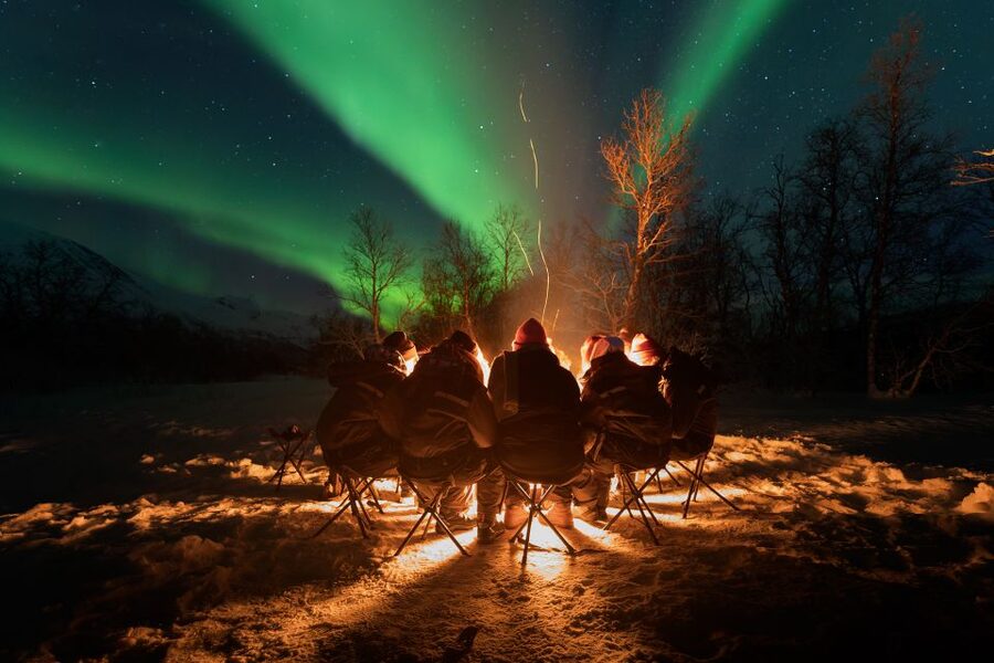 Tromsø: Northern Lights Trip with Campfire and Snacks - Key points to know before you book