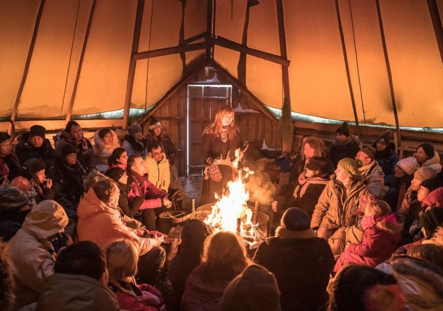 Tromsø: Reindeer Camp Dinner with Chance of Northern Lights - Should you book the Tromsø Arctic Reindeer experience?
