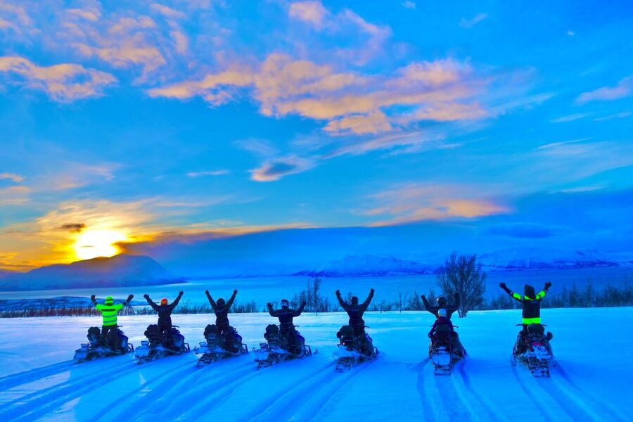 Tromsø: Snowmobile Safari with Aurora Crystal Lavvo Stay - Getting ready for the 60 to 90 minute snowmobile ride
