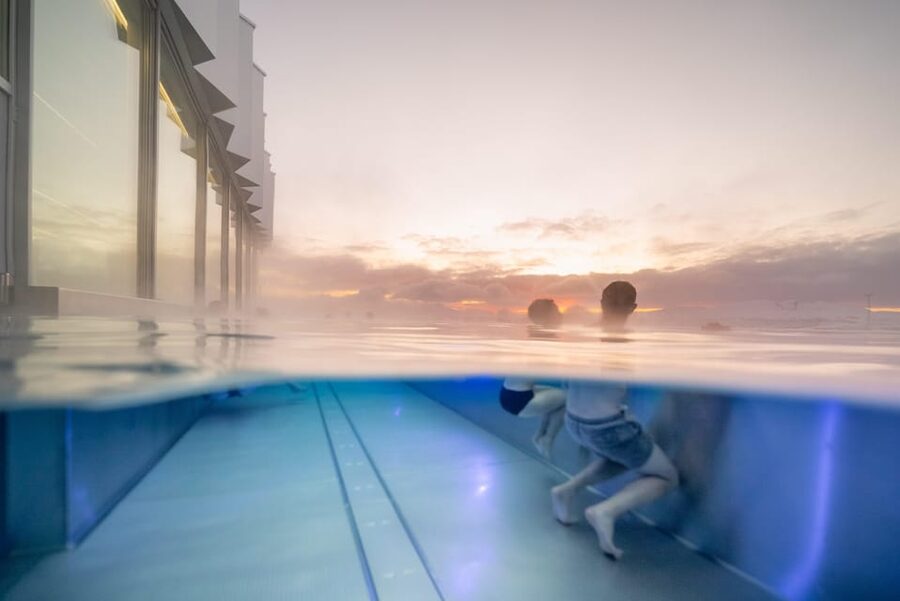 Tromsø: Spa/Pool with Bath, Sauna and Outdoor Heated Pool - Tromsøbadet is a public pool with a wellness side